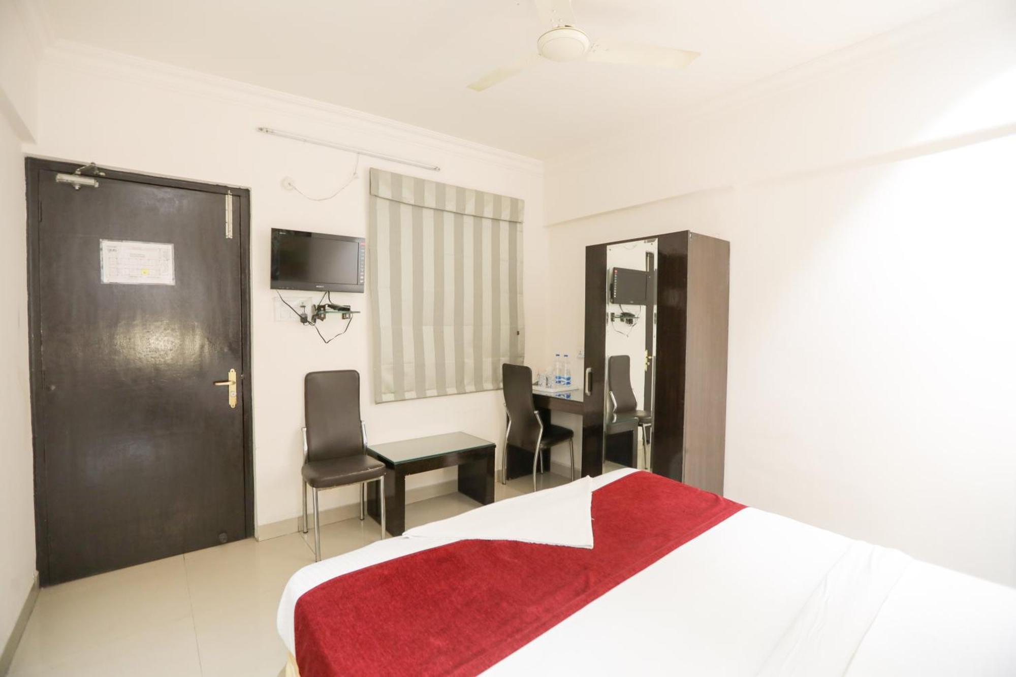 Anr Hotels Lucknow Eksteriør billede
