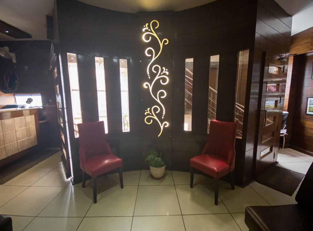 Anr Hotels Lucknow Eksteriør billede