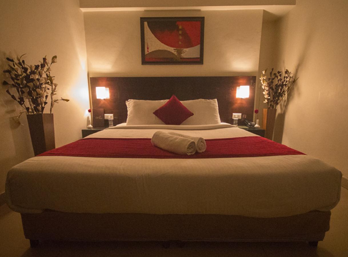 Anr Hotels Lucknow Eksteriør billede