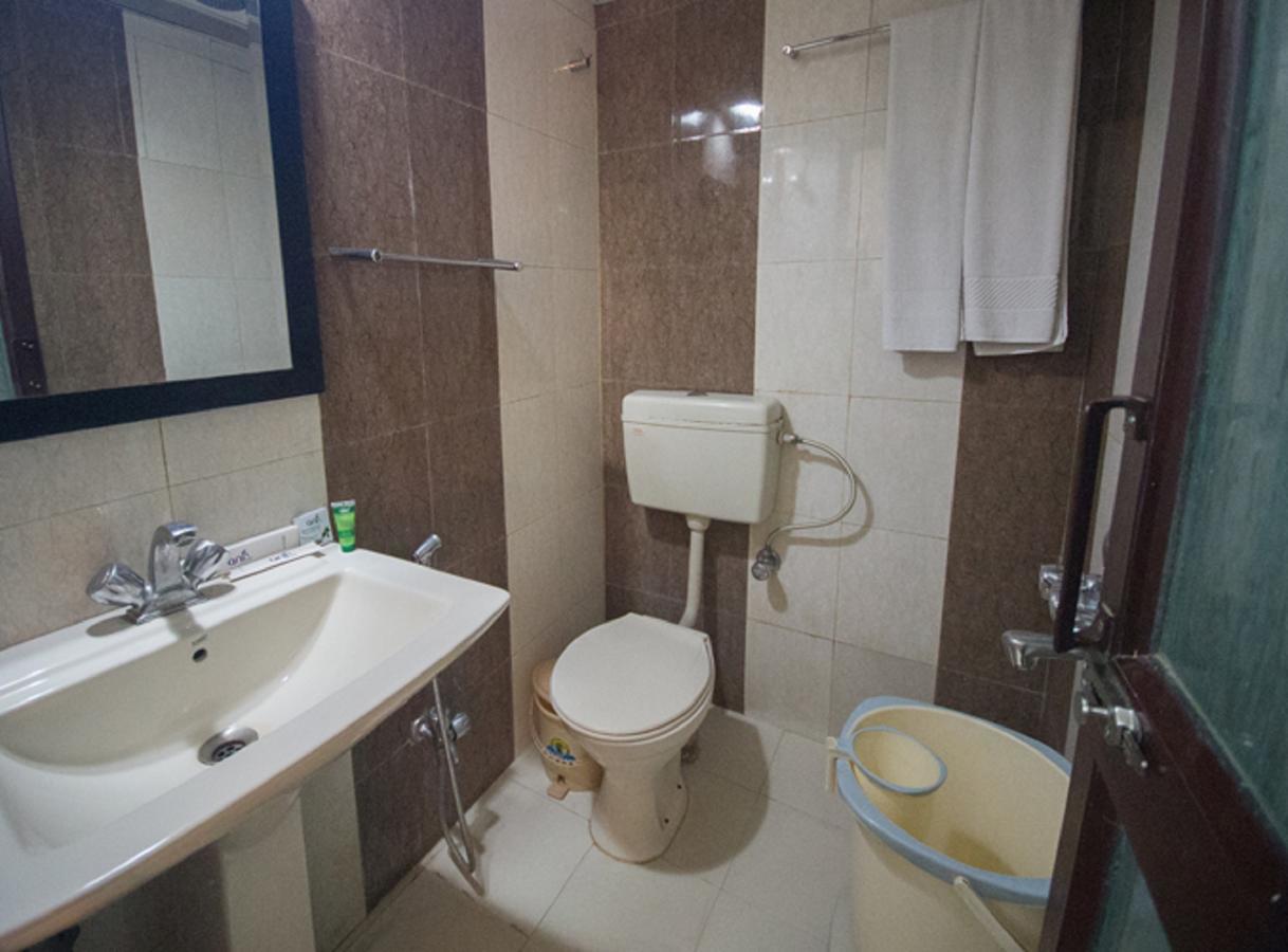 Anr Hotels Lucknow Eksteriør billede